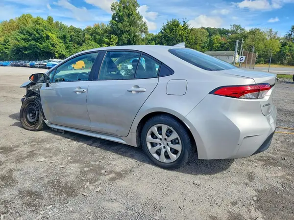 5YFB4MDE9RP109800 — 2024 Toyota Corolla, фото 2 с аукциона Copart, Передняя часть