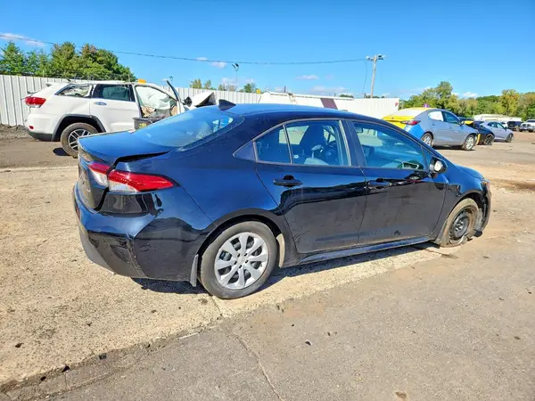 5YFB4MDE0RP218839 — 2024 Toyota Corolla, фото 3 с аукциона Copart 13.10.2026, Боковая часть
