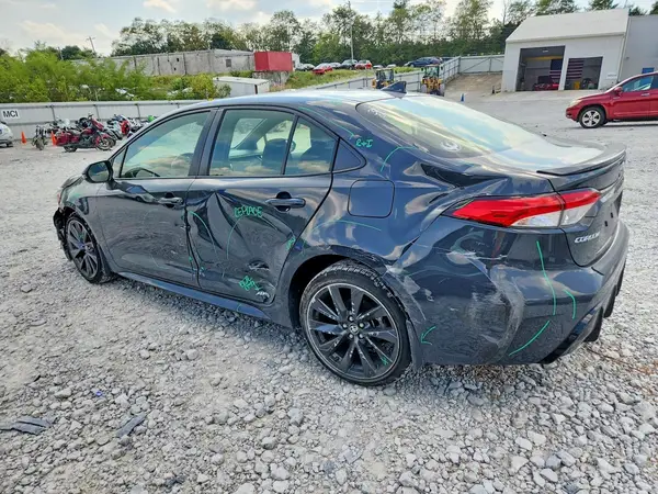 JTDBDMHE3R3011350 — 2024 Toyota Corolla, фото 2 с аукциона Copart, Передняя часть
