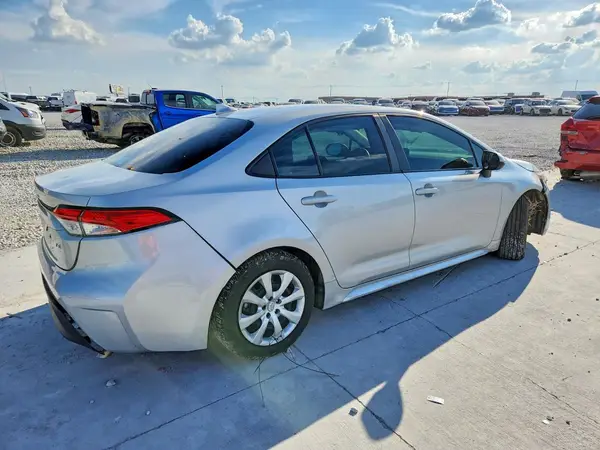 5YFB4MDE2RP147997 — 2024 Toyota Corolla, фото 3 с аукциона Copart, Передняя часть