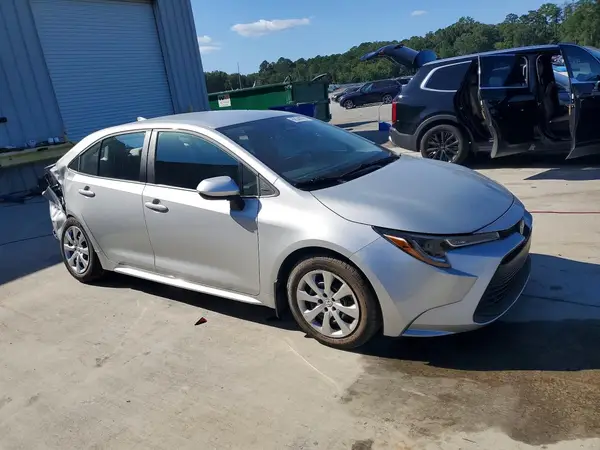 5YFB4MDE3SP281522 — 2025 Toyota Corolla, фото 4 с аукциона Copart, Задняя часть
