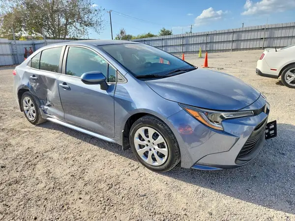 5YFB4MDE5SP325049 — 2025 Toyota Corolla, фото 4 с аукциона Copart, Боковая часть