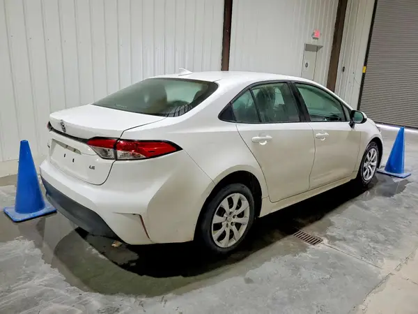 5YFB4MDE9SP321263 — 2025 Toyota Corolla, фото 3 с аукциона Copart 28.09.2026, Мелкие вмятины и царапины