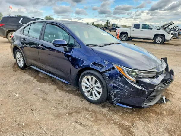5YFB4MDE8SP357137 — 2025 Toyota Corolla, фото 4 с аукциона Copart, Боковая часть