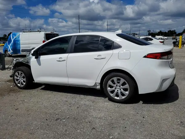 5YFB4MDE7SP278168 — 2025 Toyota Corolla, фото 2 с аукциона Copart 02.10.2026, Передняя часть