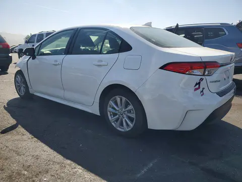 2026 Toyota Corolla VIN JTDB4MEEXT3046611 фото 2