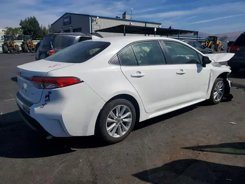 2026 Toyota Corolla VIN JTDB4MEEXT3046611 фото 3