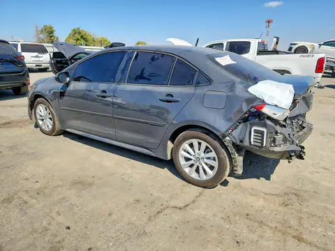 2026 Toyota Corolla VIN JTDB4MEE4T3043719 фото 2