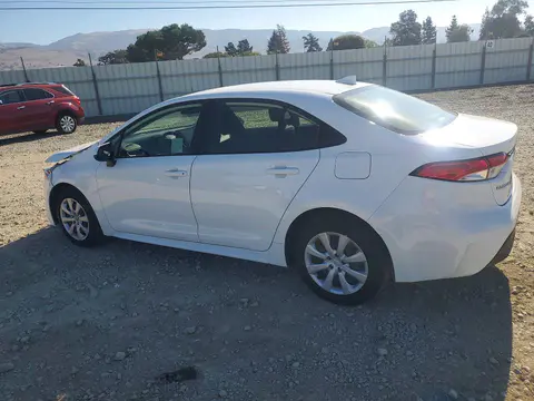 2026 Toyota Corolla VIN JTDB4MEE9T3033638 фото 2
