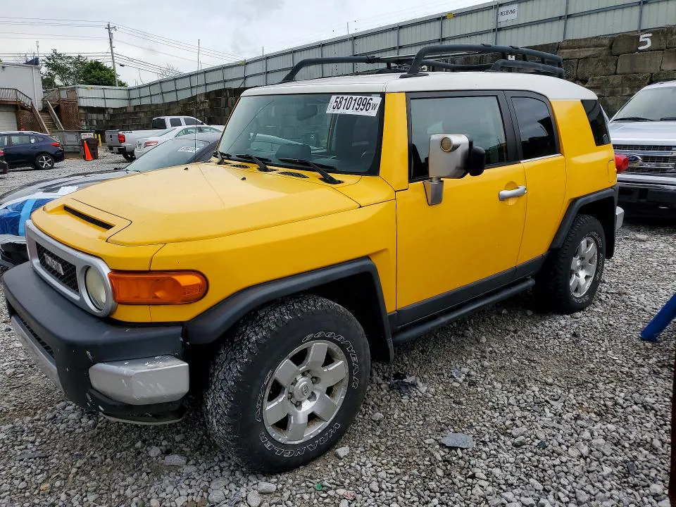 2007 TOYOTA FJ CRUISER VIN JTEBU11FX70035446 фото 1