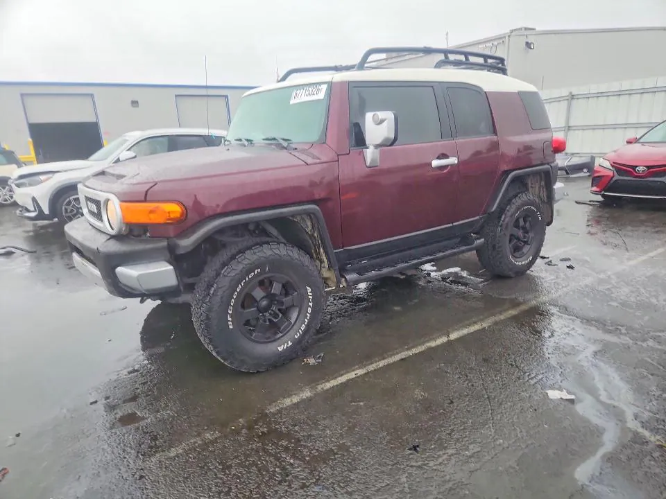 2007 TOYOTA FJ CRUISER VIN JTEBU11FX70070794 фото 1