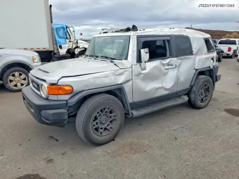 JTEZU11F570011263 — 2007 Toyota FJ Cruiser, Повреждения со всех сторон, фото до ремонта