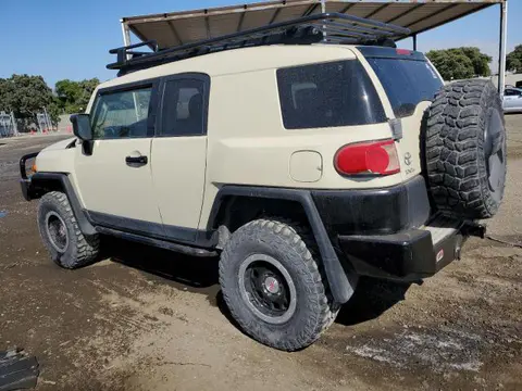 2010 TOYOTA FJ CRUISER VIN JTEBU4BF2AK071708 фото 2