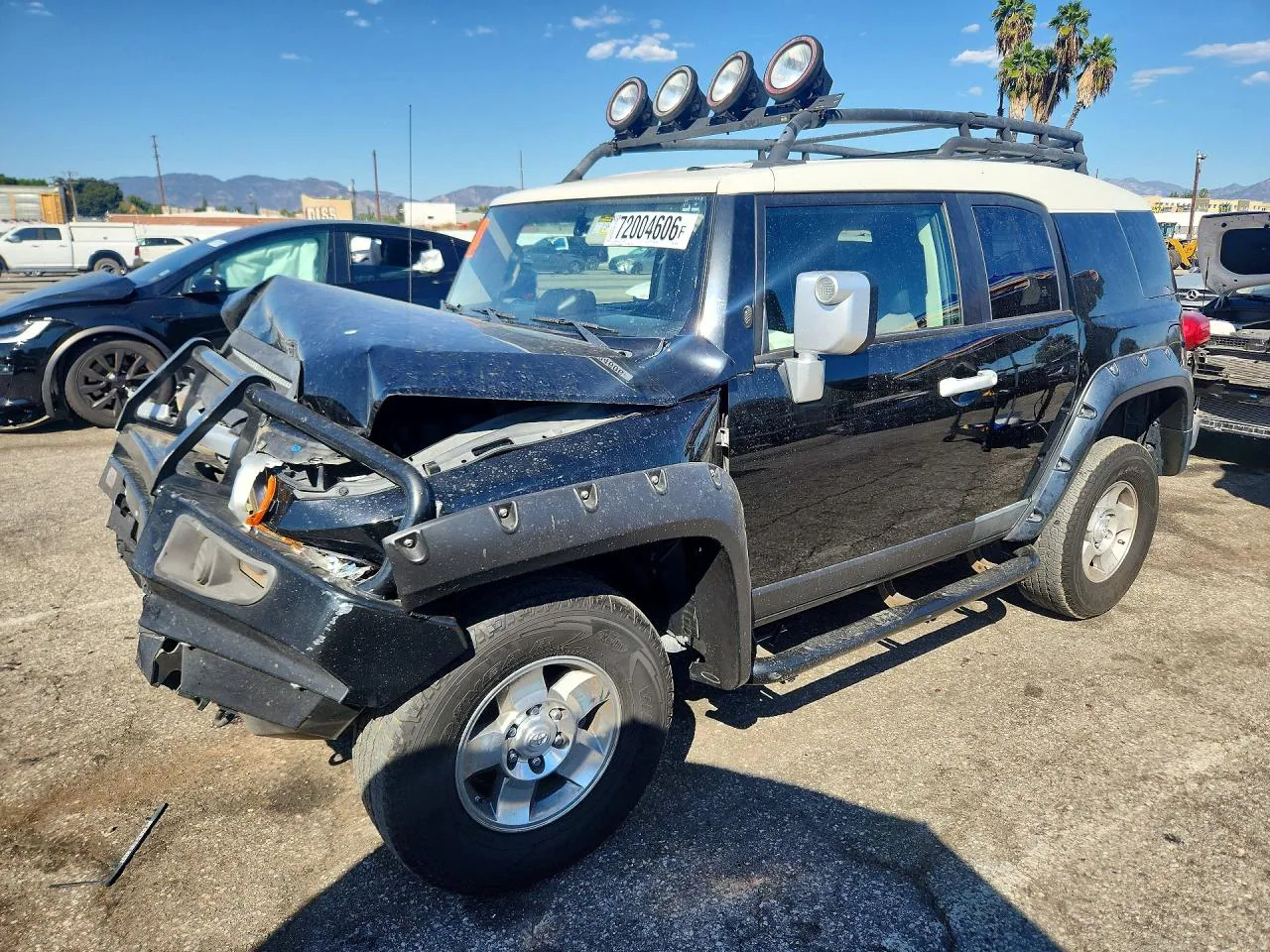 2010 Toyota Fj Cruiser Base VIN JTEBU4BF2AK090047 фото 1