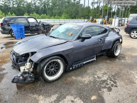 JF1ZNBF10P8752562 — 2023 Toyota GR 86, Сторона, фото до ремонта