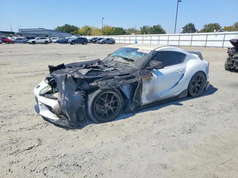 WZ1DB0C00MW041918 — 2021 Toyota Gr Supra, Пожар двигателя (Burn - Engine), фото до ремонта