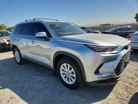 2025 Toyota Grand Highlander VIN 5TDAAAA5XSS021956 фото 4