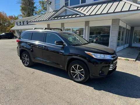 5TDJGRFH5HS028970 — 2017 Toyota Highlander Hybrid, Мелкие вмятины и царапины (Minor Dent/Scratches), фото до ремонта