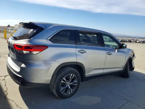 2019 Toyota HIGHLANDER HYBRID VIN 5TDBGRFH1KS075683 фото 3
