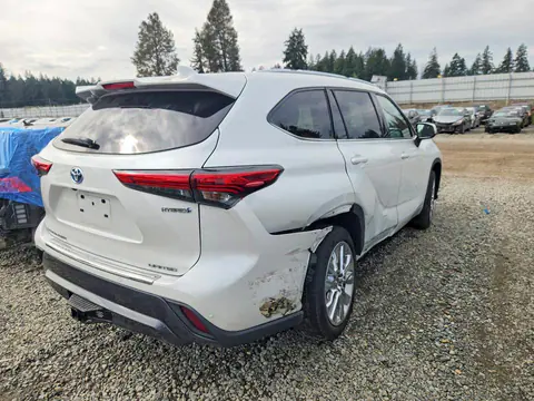 2023 Toyota HIGHLANDER HYBRID VIN 5TDXBRCH9PS119896 фото 3
