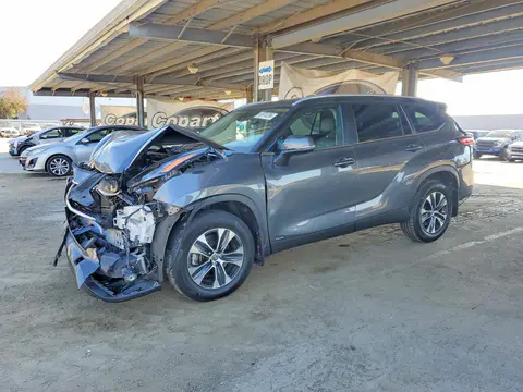 5TDKBRCH6PS593086 — 2023 Toyota Highlander Hybrid, Передняя часть (Front End), фото до ремонта