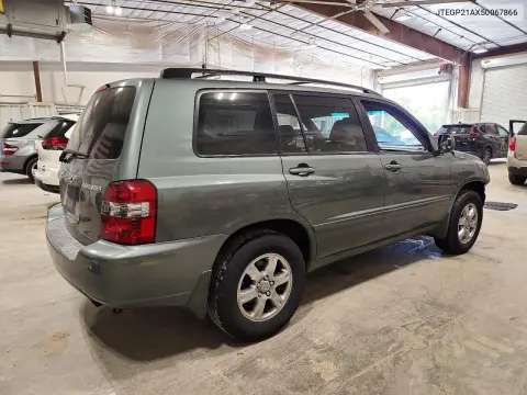 2005 Toyota Highlander Base VIN JTEGP21AX50067866 фото 3