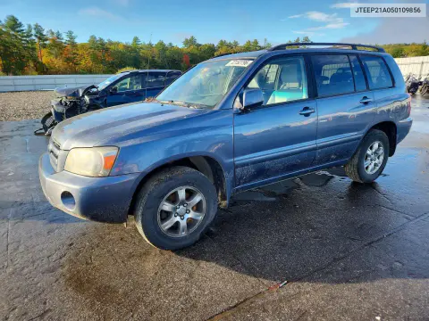 JTEEP21A050109856 — 2005 Toyota Highlander, Естественный износ, фото до ремонта