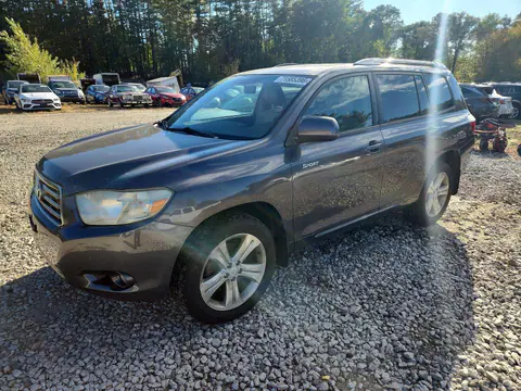 JTEES43A482040606 — 2008 Toyota Highlander, Задняя часть (Rear End), фото до ремонта