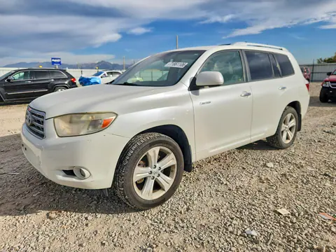 JTEDK3EH1A2162801 — 2010 Toyota Highlander, Передняя часть, фото до ремонта