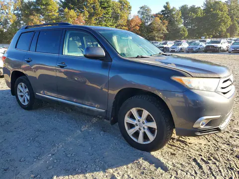 2011 Toyota Highlander Base VIN 5TDBK3EH9BS091871 фото 4