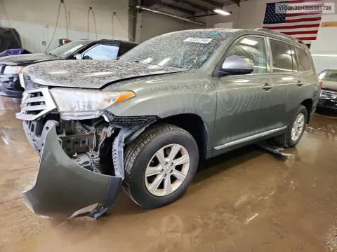 5TDBK3EH3BS081708 — 2011 Toyota Highlander, Передняя часть, фото до ремонта