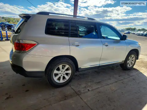 5TDBK3EHXCS142716 — 2012 Toyota Highlander, фото 3 с аукциона Copart, Боковая часть