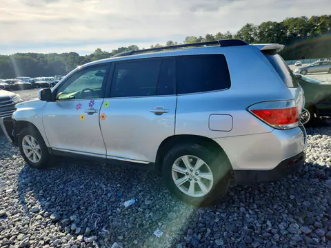 2013 Toyota Highlander Plus VIN 5TDZK3EH0DS132390 фото 2