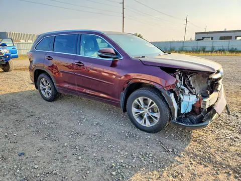 2015 Toyota Highlander VIN 5TDJKRFH5FS110676 фото 4
