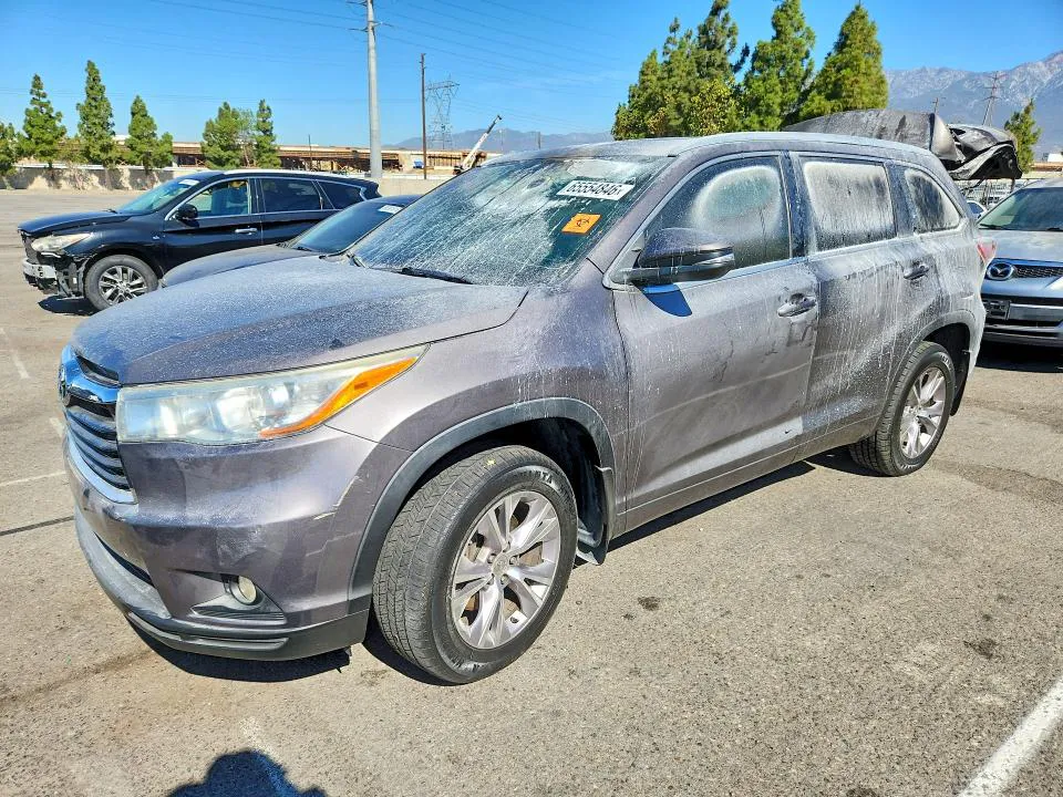 2015 Toyota Highlander VIN 5TDKKRFH4FS070739 фото 1