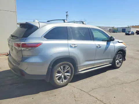 2015 Toyota Highlander VIN 5TDJKRFH8FS191852 фото 3
