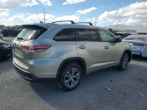2015 Toyota Highlander VIN 5TDKKRFH8FS053636 фото 3