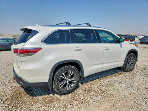 2016 Toyota Highlander VIN 5TDJKRFH1GS348218 фото 3