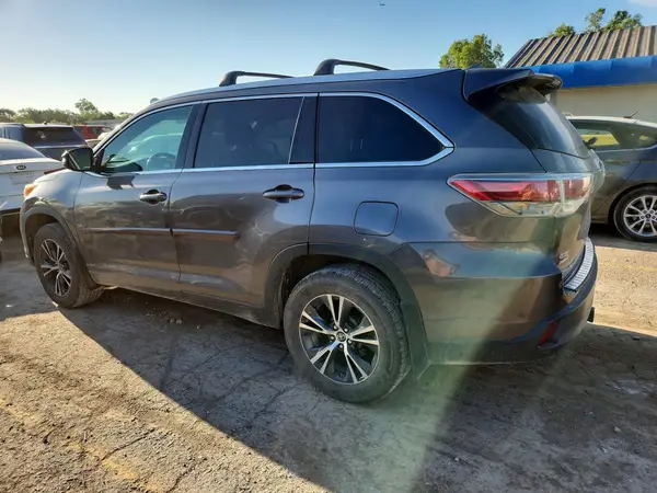 5TDJKRFH9GS351593 — 2016 Toyota Highlander, фото 2 с аукциона Copart 14.10.2026, Град