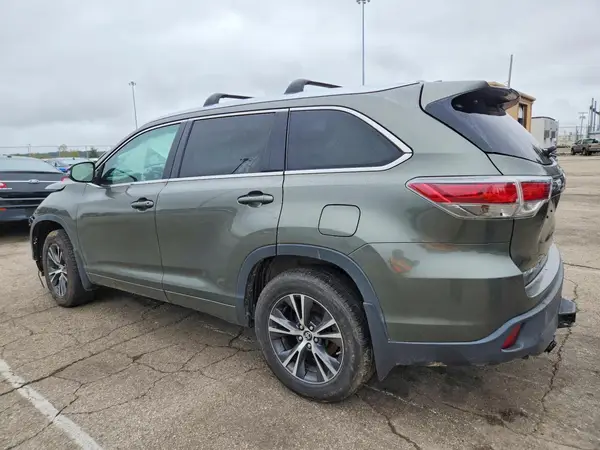 5TDJKRFH7GS327146 — 2016 Toyota Highlander, фото 2 с аукциона Copart 14.10.2026, Передняя часть