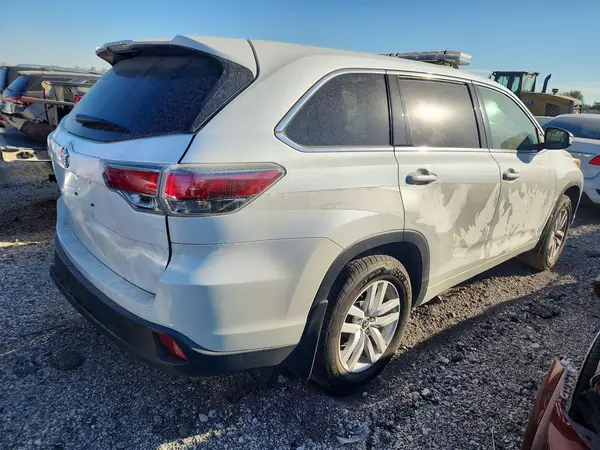 5TDBKRFH6GS280079 — 2016 Toyota Highlander, фото 3 с аукциона Copart 13.10.2026, Задняя часть