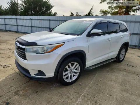 5TDZARFH2GS021218 — 2016 Toyota Highlander, Мелкие вмятины и царапины, фото до ремонта