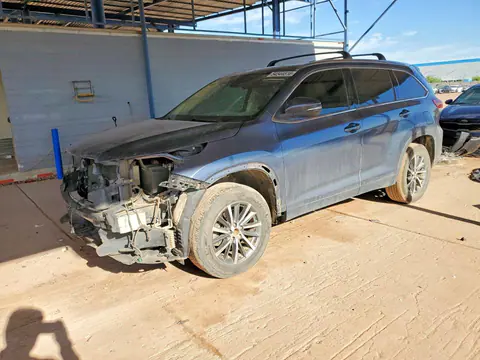 2017 Toyota Highlander VIN 5TDKZRFH8HS217336 фото 1
