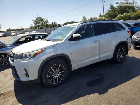 5TDJZRFH0HS517027 — 2017 Toyota Highlander, Задняя часть, фото до ремонта