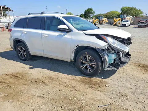 2017 Toyota Highlander VIN 5TDZZRFH4HS213640 фото 4