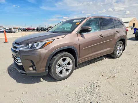 5TDDZRFH7HS403409 — 2017 Toyota Highlander, Мелкие вмятины и царапины (Minor Dent/Scratches), фото до ремонта
