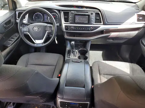 2017 Toyota Highlander Le VIN 5TDBZRFH0HS405395 фото 8