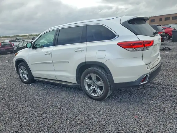 5TDDZRFH1HS469874 — 2017 Toyota Highlander, фото 2 с аукциона Copart, Град