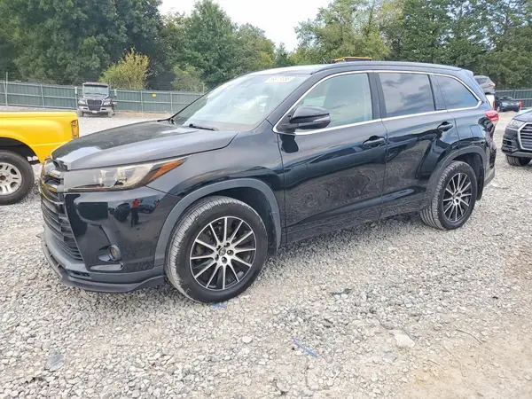 5TDJZRFH9HS375826 — 2017 Toyota Highlander, Боковая часть (Side), фото до ремонта