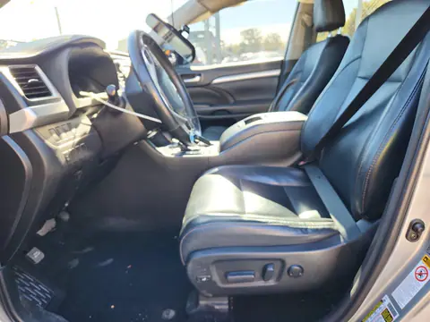 2017 Toyota Highlander Xle VIN 5TDJZRFHXHS470511 фото 7